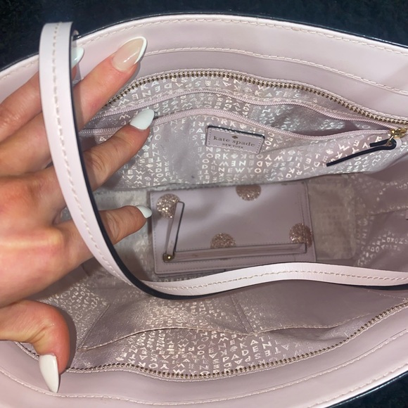 Very lightly used Kate spade large purse baby pink - Picture 2 of 5